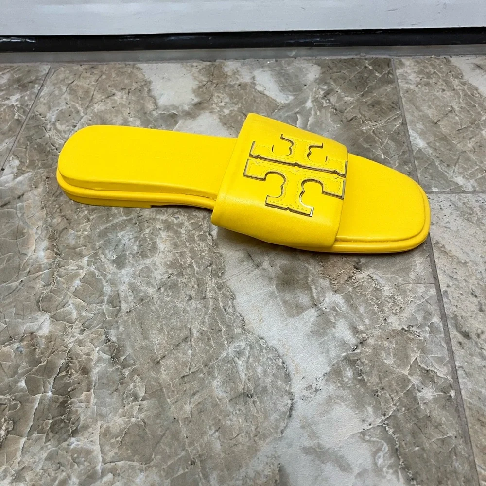 Tory Burch Double T Sport Women's Leather Slide Sandals Yellow Mustard SIZE 9.5 - Picture 2 of 8